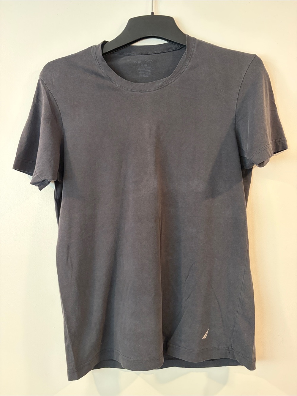 Nautica Short-Sleeve Crew Tee in Charcoal